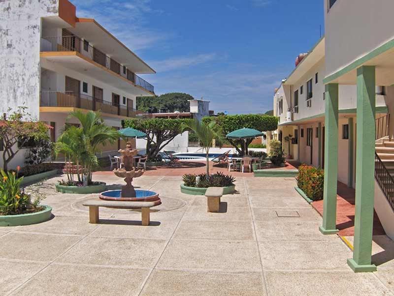 Hotel Las Palmas Acapulco Esterno foto
